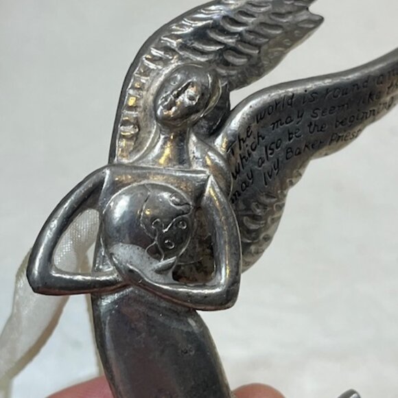 VTG Pewter PEACE Angel Figure Holding The World in Her Hands Hanging Wind Chimes - Picture 4 of 13